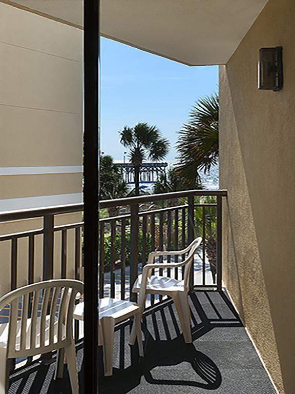 Holiday Pavilion Resort On The Boardwalk Myrtle Beach Exterior photo