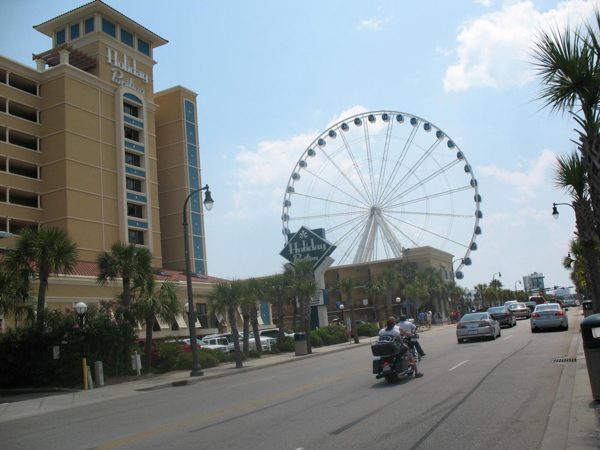 Holiday Pavilion Resort On The Boardwalk Myrtle Beach Exterior photo